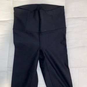 NEVER WORN - lululemon black leggings